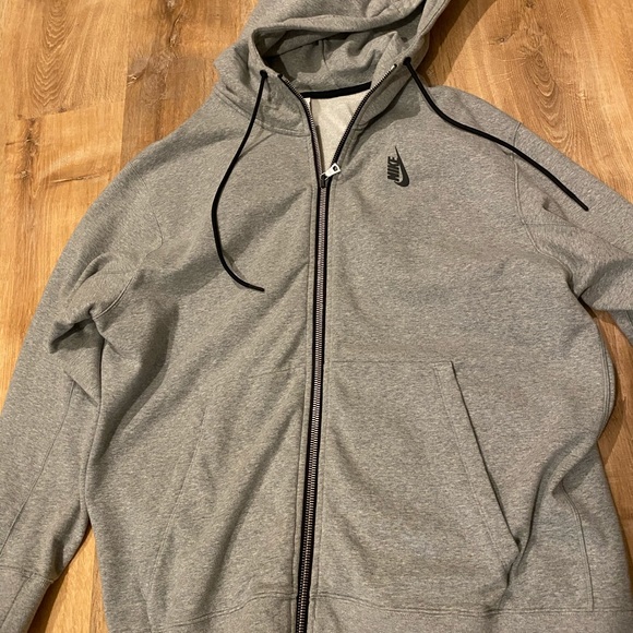 nikelab zip up hoodie